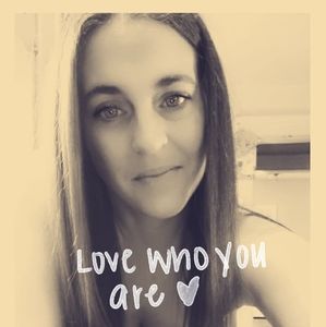 Meet your Posher, Michele